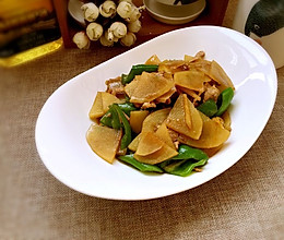 尖椒肉丝土豆片的做法