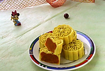 冰皮南瓜月饼#暖秋美食#的做法