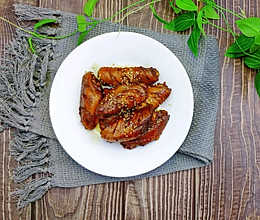 #炎夏消暑就吃「它」#懒人电饭煲鸡翅的做法