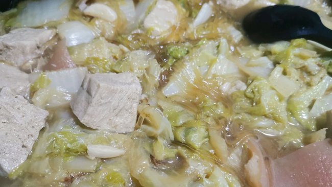 白菜炖冻豆腐的做法