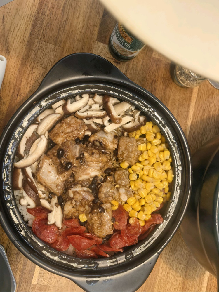 豉汁排骨煲仔饭的做法