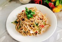 #旅行中的美味#凉拌鸡丝的做法