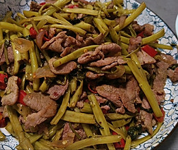 猪肉炒空心菜梗的做法