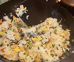 炒米饭的做法