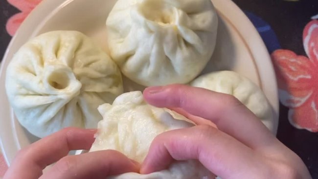 西葫芦鸡蛋包子的做法