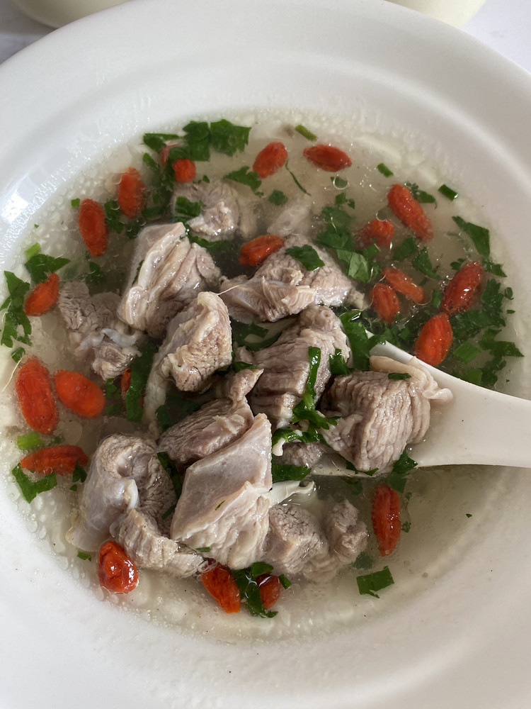 清炖羊肉汤的做法