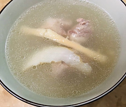 沙参玉竹排骨汤的做法