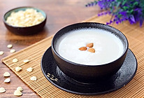 美容养颜 润肺止咳 蛋白杏仁茶的做法
