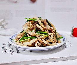 #父亲节，给老爸做道菜#肉片白玉菇小炒的做法