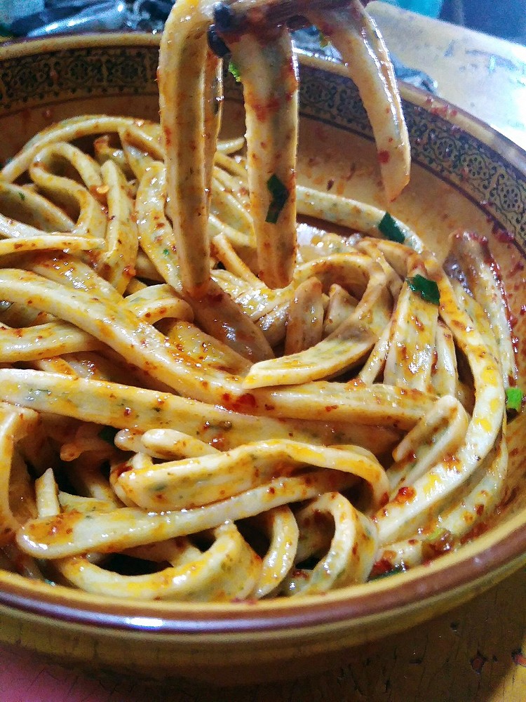 油泼驴蹄子的做法