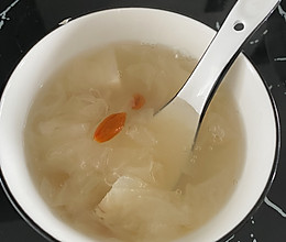 银耳雪梨羹（小吊梨汤）的做法