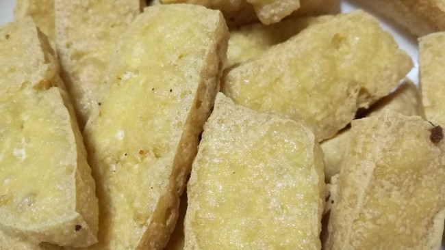 外焦里嫩炸豆腐的做法