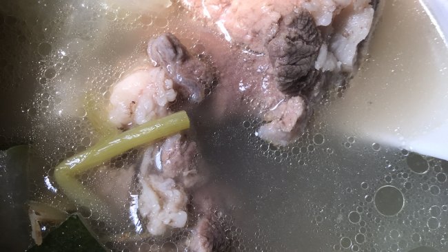 刷脂神汤——冬瓜筒骨汤的做法