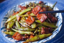 豆角小炒肉的做法