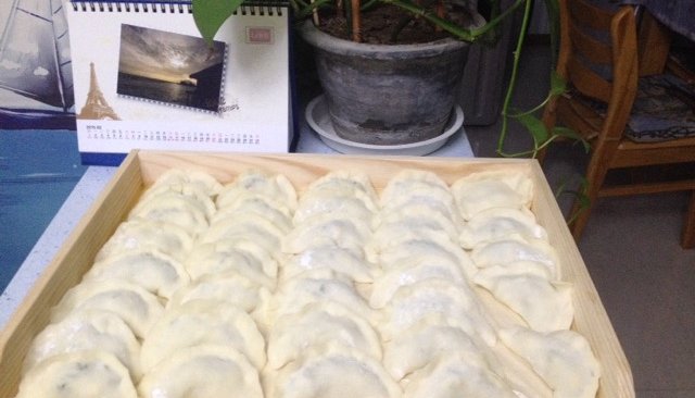 黄瓜鸡蛋虾仁饺子的做法