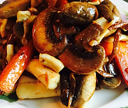 蘑菇萝卜煨牛髓的做法