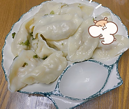 酸菜饺子的做法