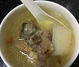 大骨炖萝卜汤的做法