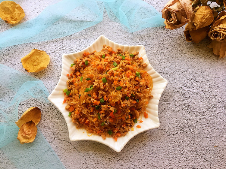 蚂蚁上树的做法