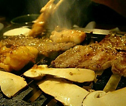 五花肉铁板松茸的做法