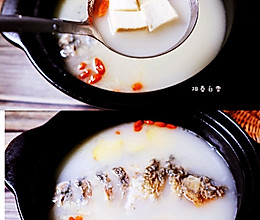 豆腐鲫鱼汤㊙️（汤奶白有技巧）鲜美营养清炖鱼汤的做法