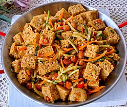 #豆果10周年生日快乐#麻酱拌面筋的做法