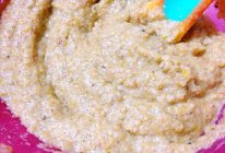 Zoey妈宝宝辅食7+枣泥牛肉芝麻米糊的做法