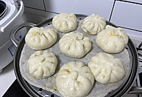 小笼包(胡萝卜猪肉大葱馅儿)的做法