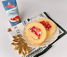 #春日露营 易享“佳”味 #草莓奶油椰浆蛋糕卷的做法