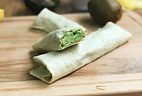牛油果香蕉卷的做法