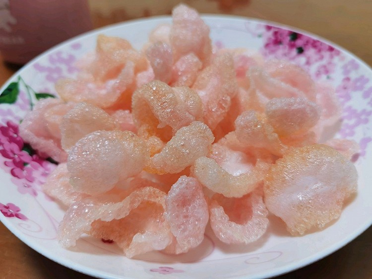 把春天的颜色装进虾片里的做法