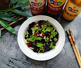 酸辣木耳的做法