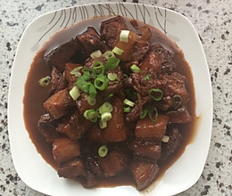 红烧肉烧腊鱼的做法