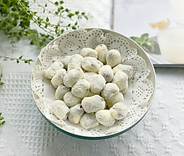 网红小零食杏仁奶枣的做法