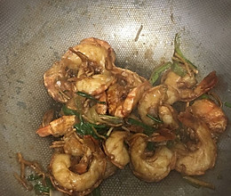 葱姜虎虾的做法