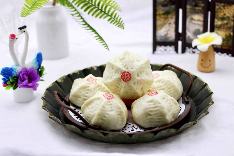 花样豆沙包的做法
