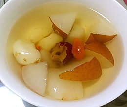 马蹄雪梨冰糖水的做法