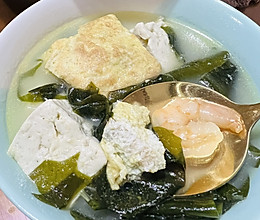 裙带菜豆腐汤的做法