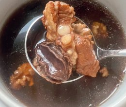 鲍鱼排骨汤的做法