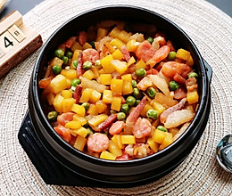 剩饭怎么办之双腊煲仔饭#十分钟开学元气早餐#的做法