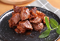 香气四溢，好吃又好做的牛肉菜——红酒牛肉粒的做法