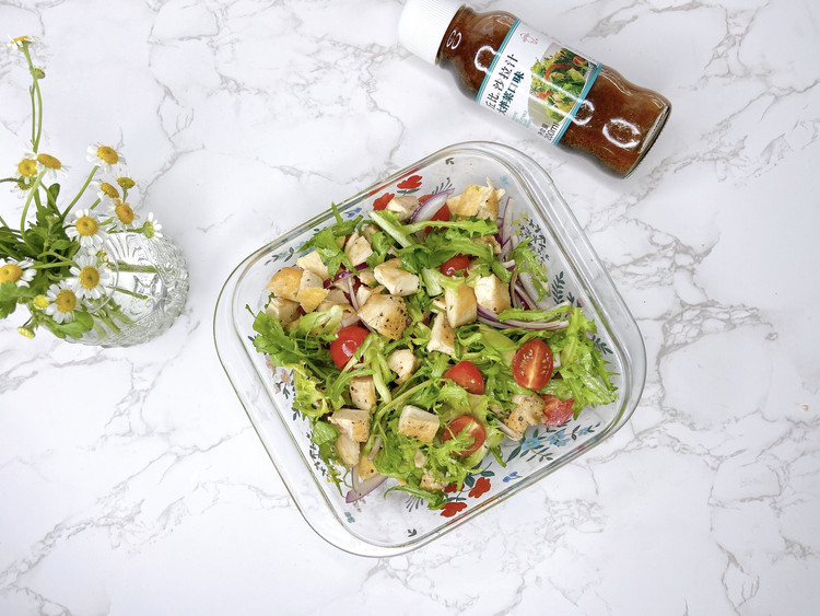 鸡胸肉沙拉的做法