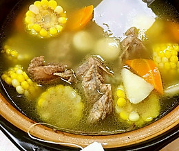 排骨玉米汤（祛湿版）的做法