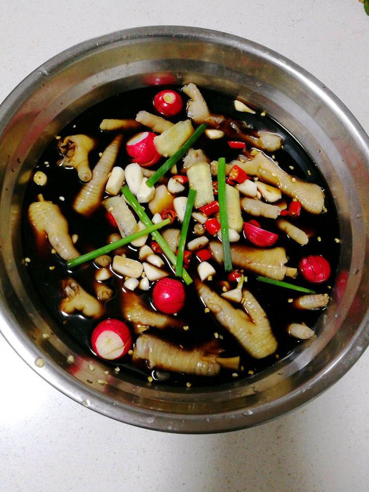 陈醋鸡爪的做法