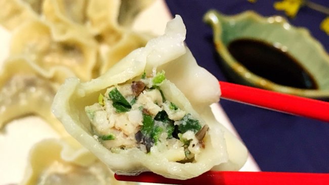 留住春天的味道～荠菜猪肉水饺的做法