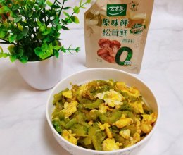 #夏日鲜味轻享健康#苦瓜炒蛋的做法