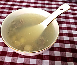 莲子小肠汤的做法