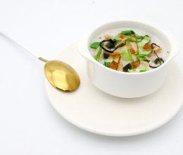 #冬季滋补花样吃法#皮蛋瘦肉粥的做法
