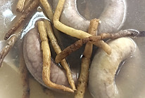 莲花根炖小肠的做法