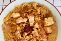 酸菜炖粉条（猪肉炖粉条）的做法